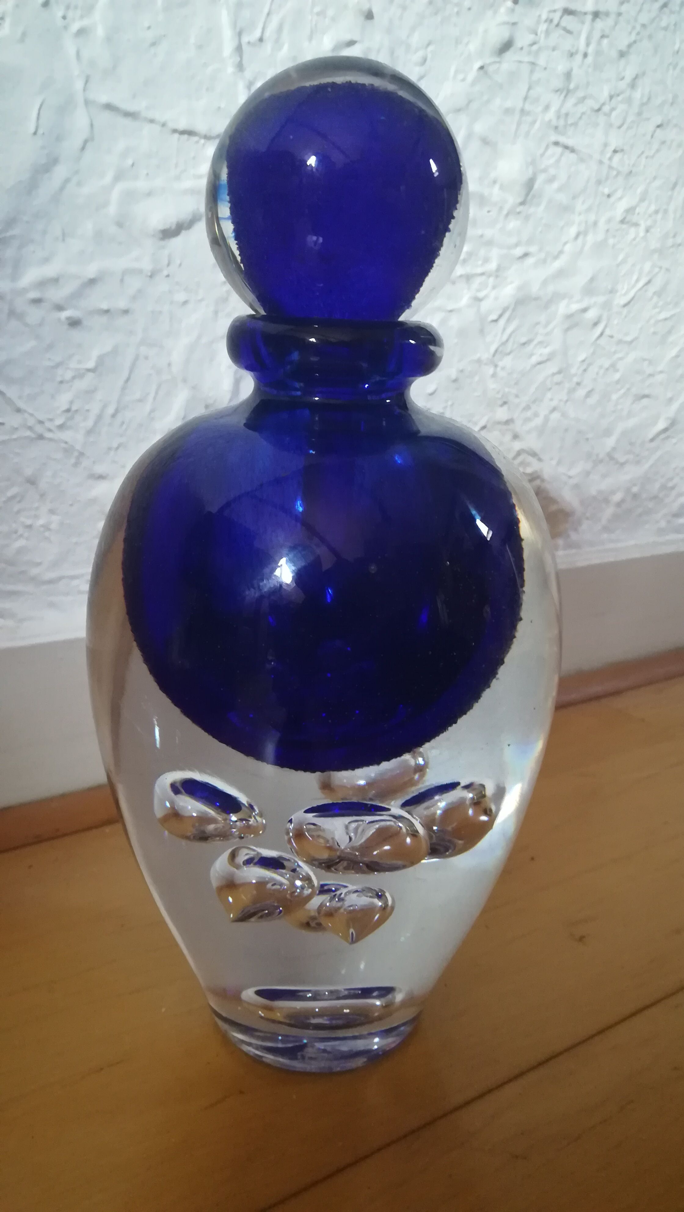 Glass flask blown by Jean Claude Novaro, unique piece.