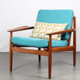Scandinavian teak armchair by Arne Vodder for Gløstrup Mobelfabrik