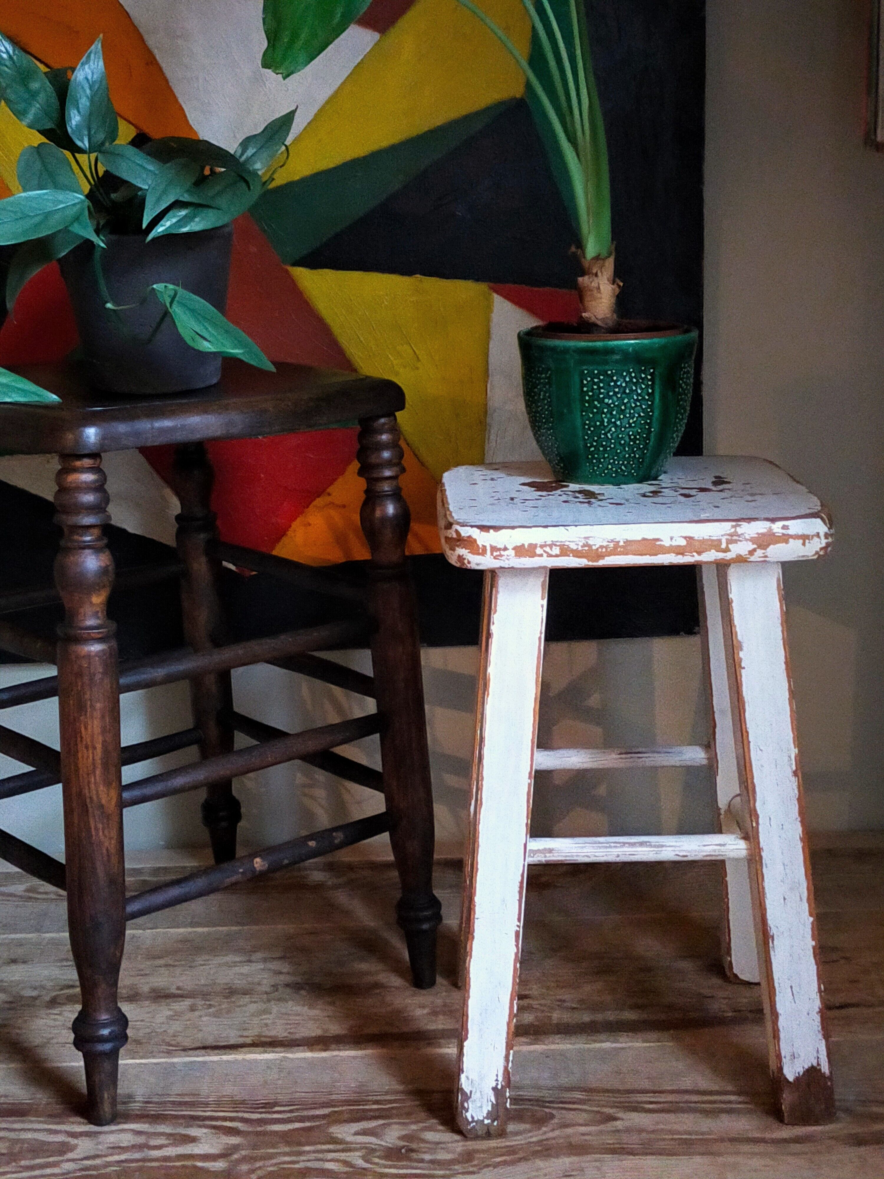 Workshop stool in vintage patinated solid wood