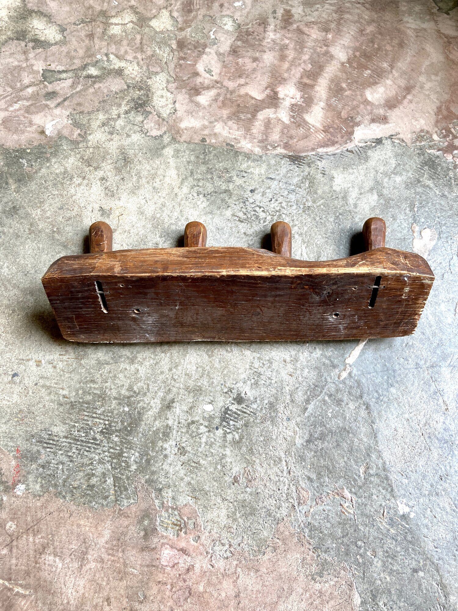 Brutalist wall coat rack 4 dark wood hooks