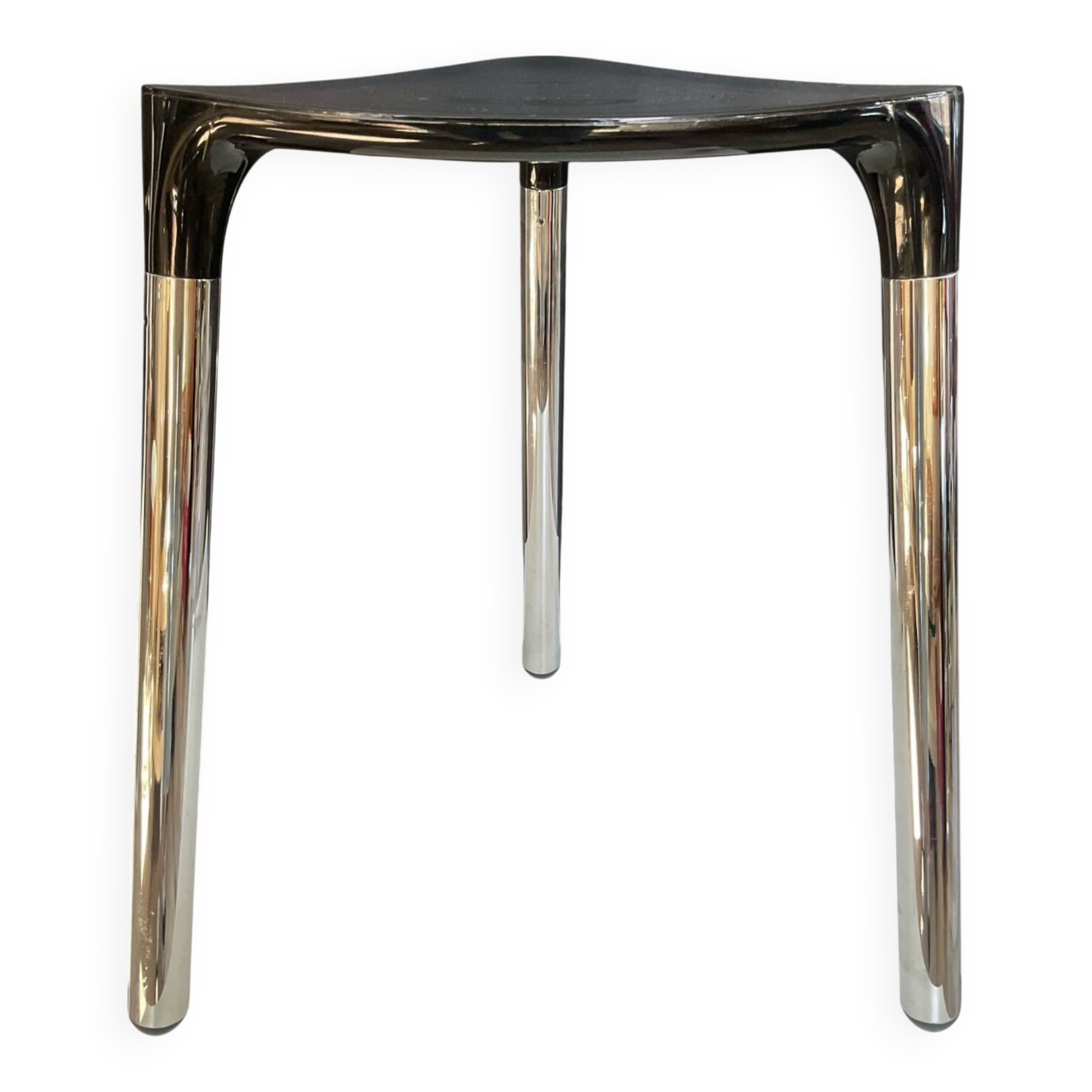 Tabouret italien tripode