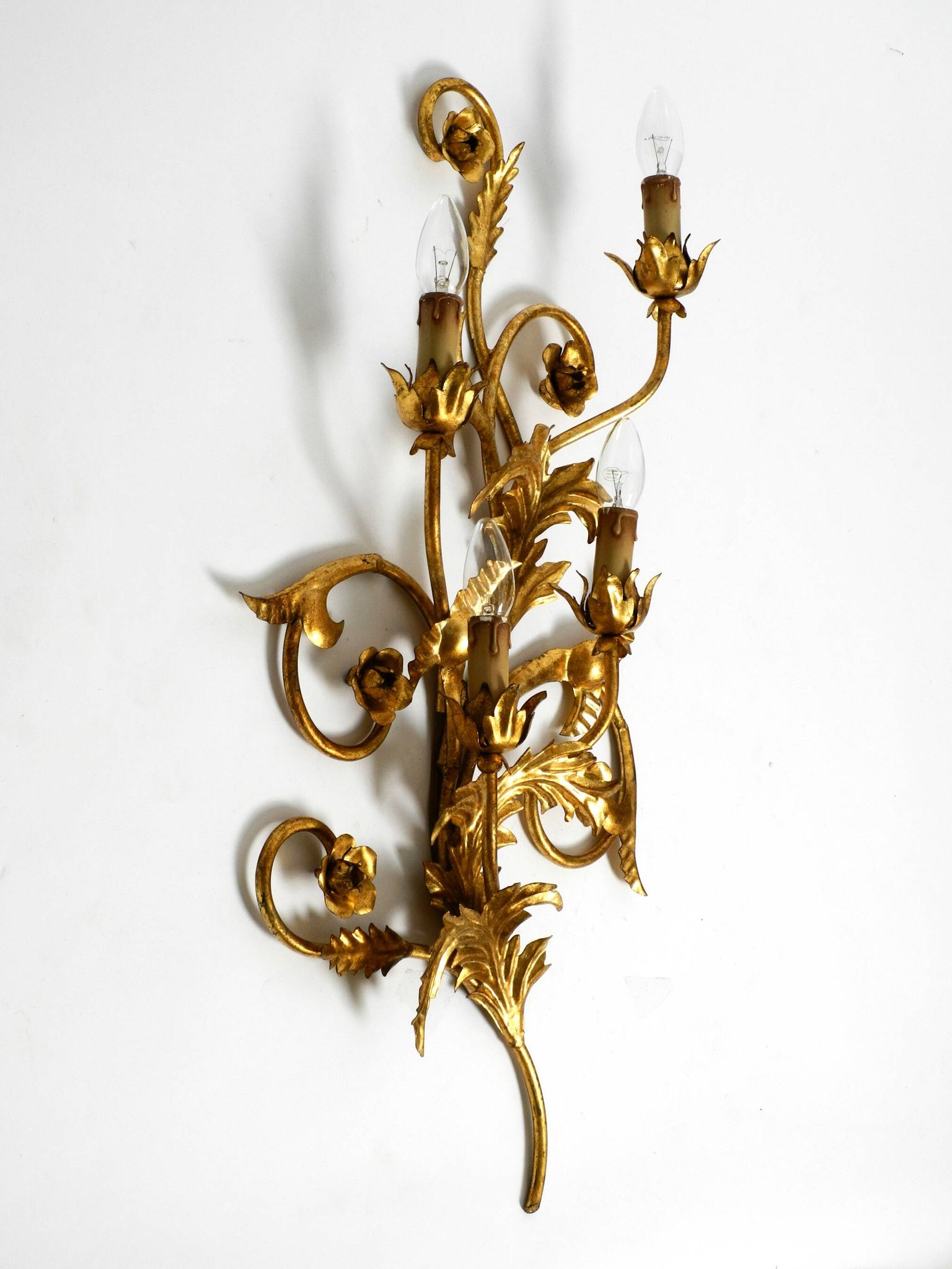 XL 1960s Italian gold-plated wall lamp with four sockets | heigh 80ccm