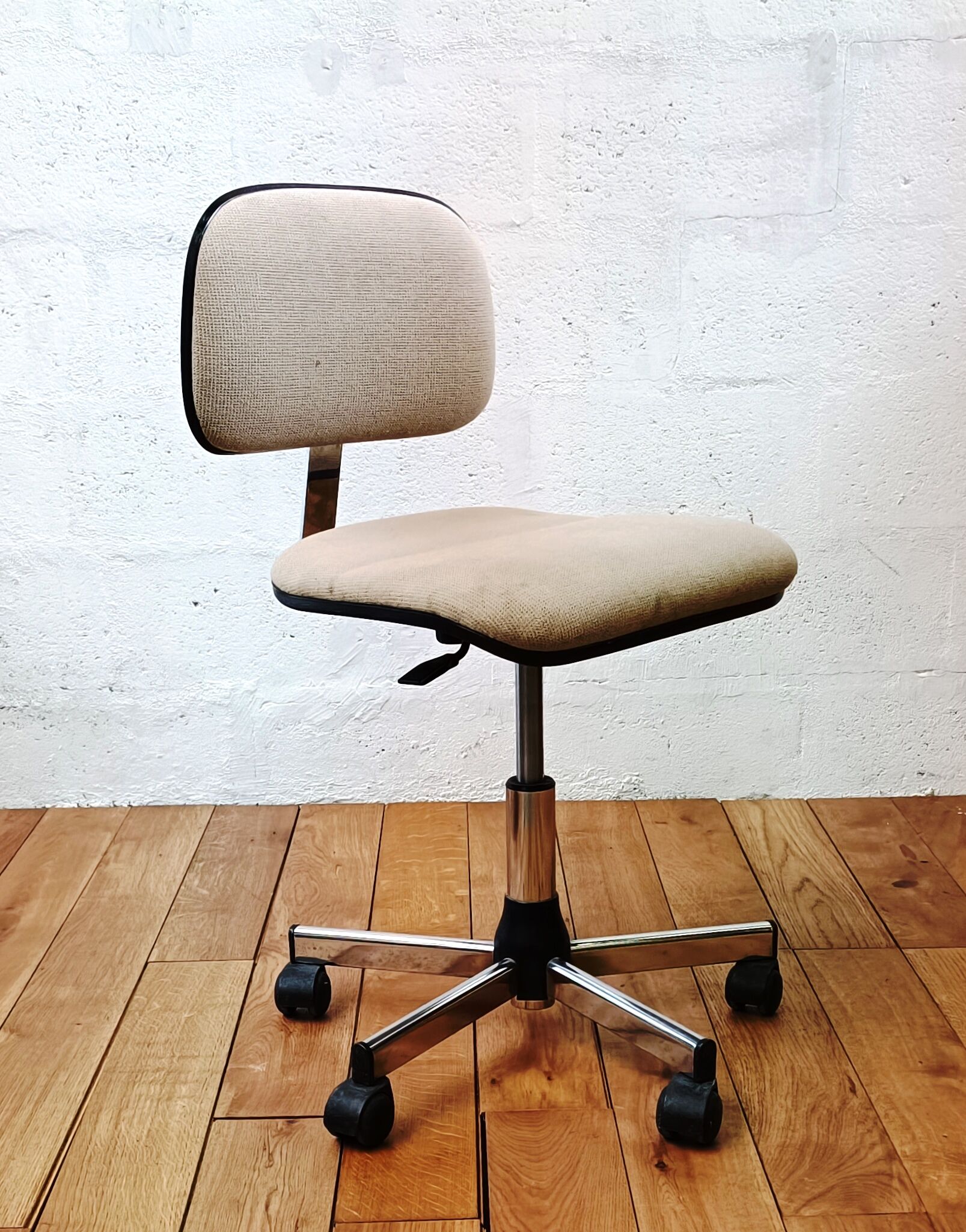 Chaise de bureau vintage