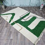 Berber rug made of natural wool, handwoven, size 250 x 250 cm.