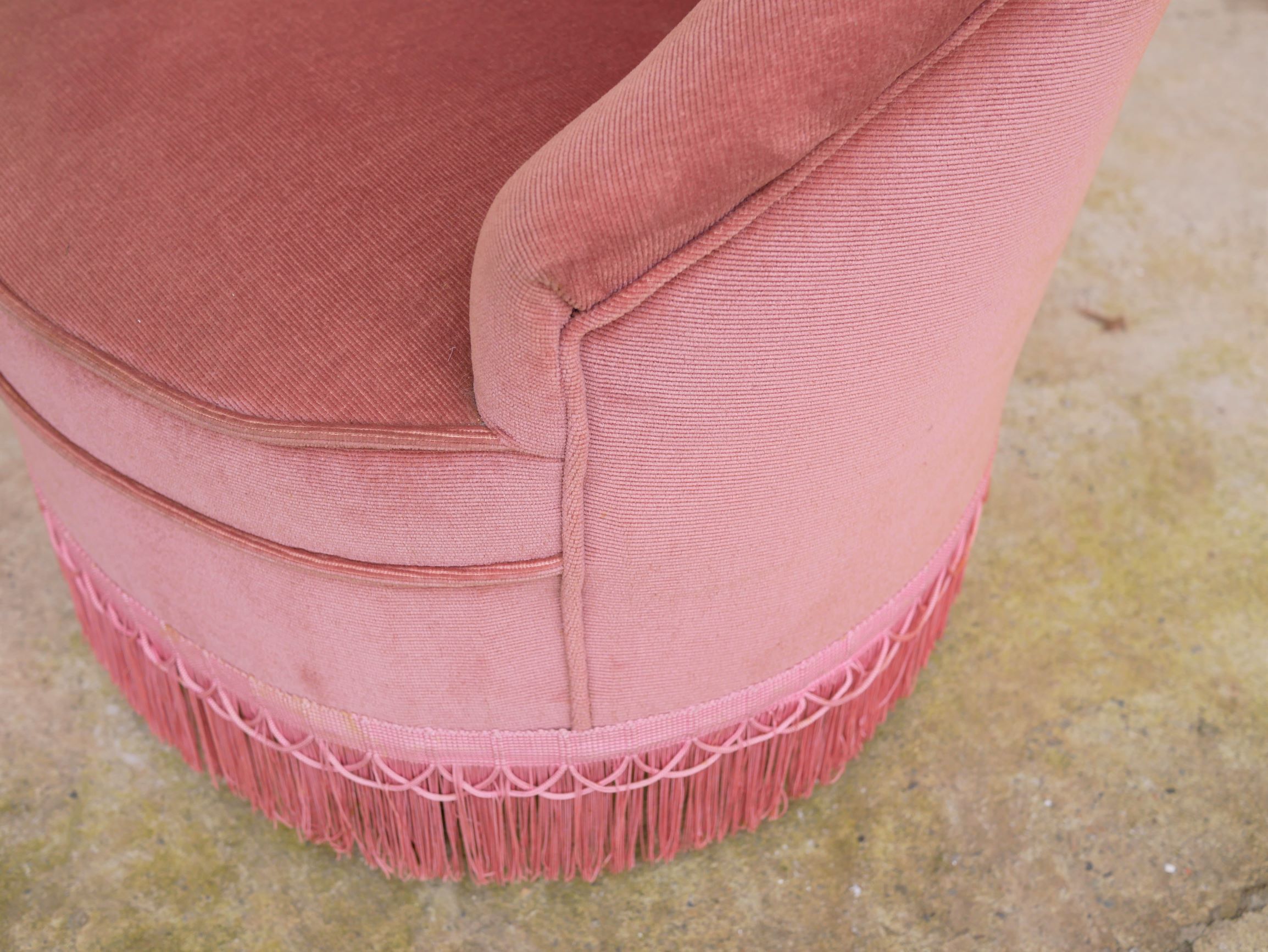 Old pink vintage padded "toad" chair