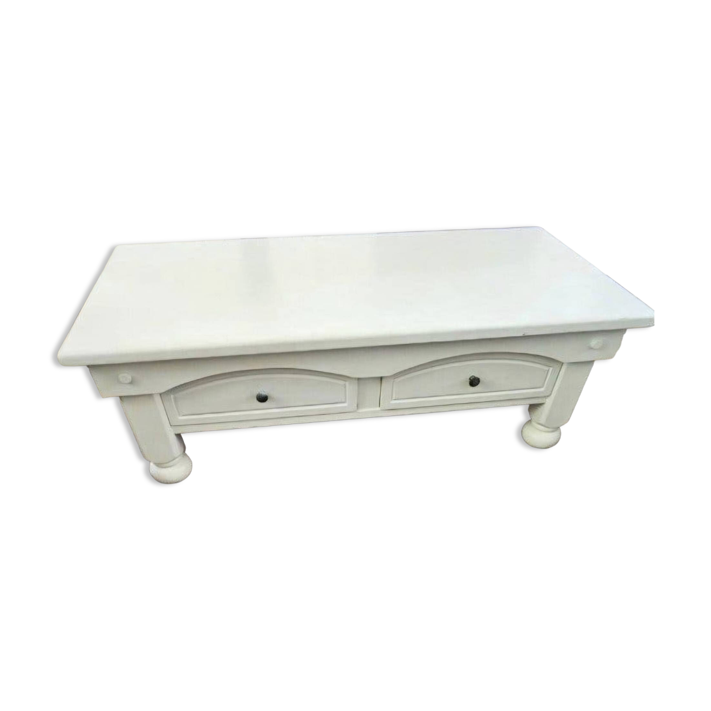 Stylish Country-Style Coffee Table (Antique White) – Great Condition