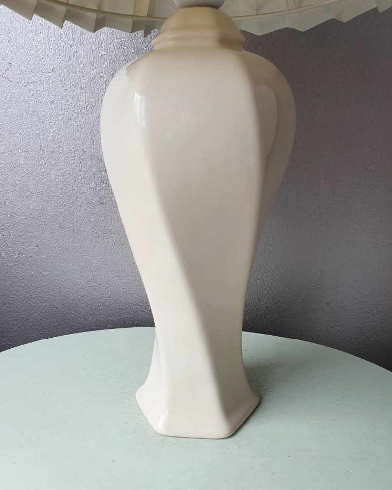 Vintage ceramic table lamp with pleated lampshade 1980