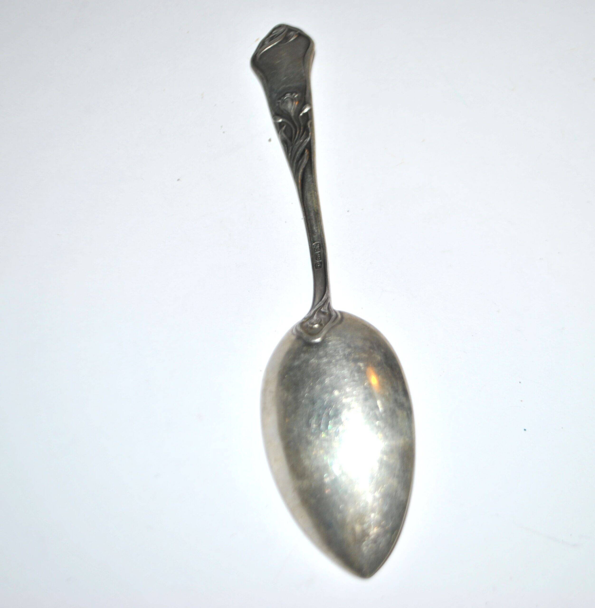 Art Nouveau teaspoon 1900 in solid silver 800 22g