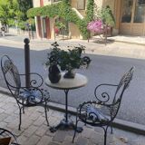Iron table