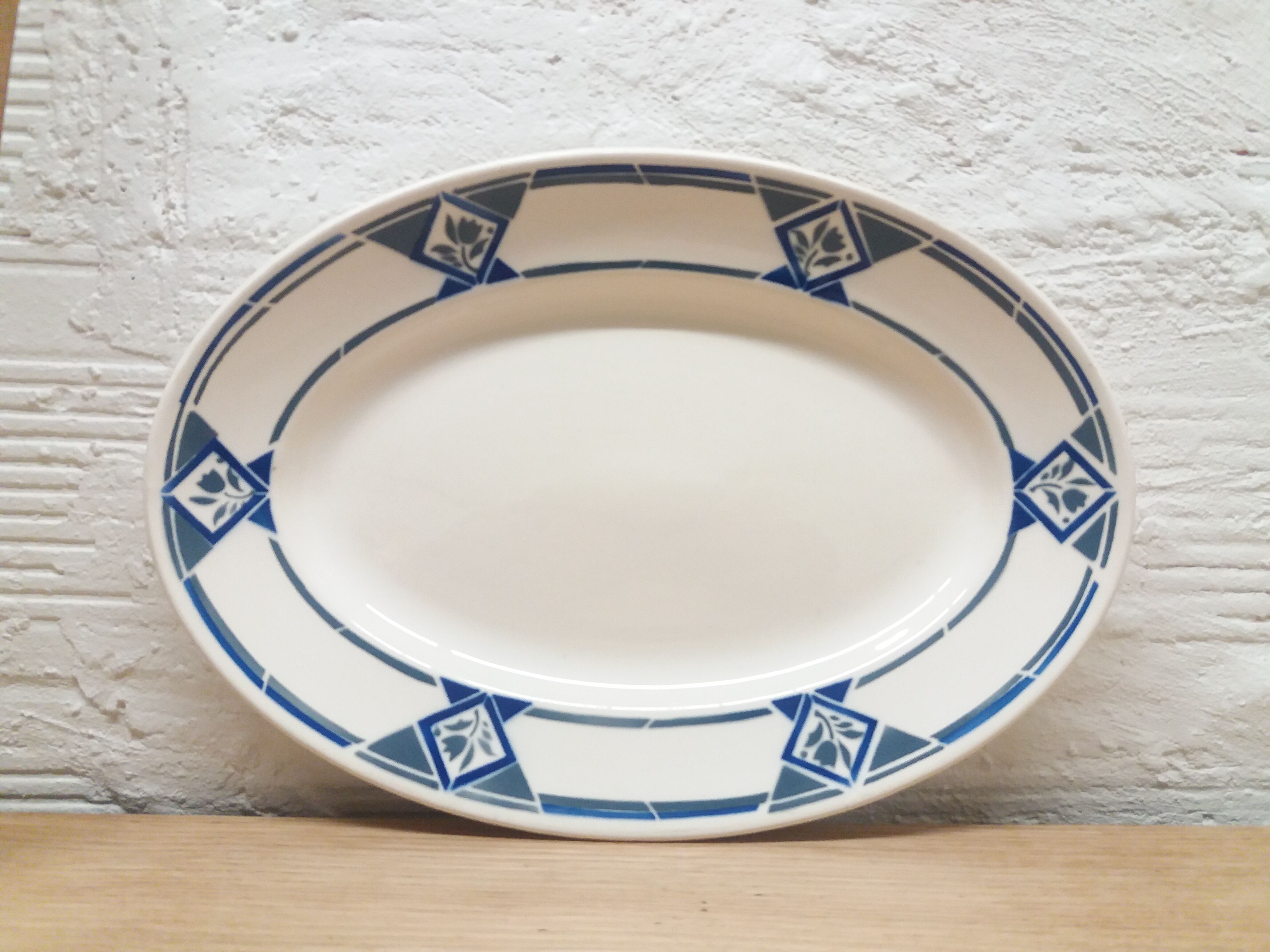 Plat ovale Badonviller Art Déco