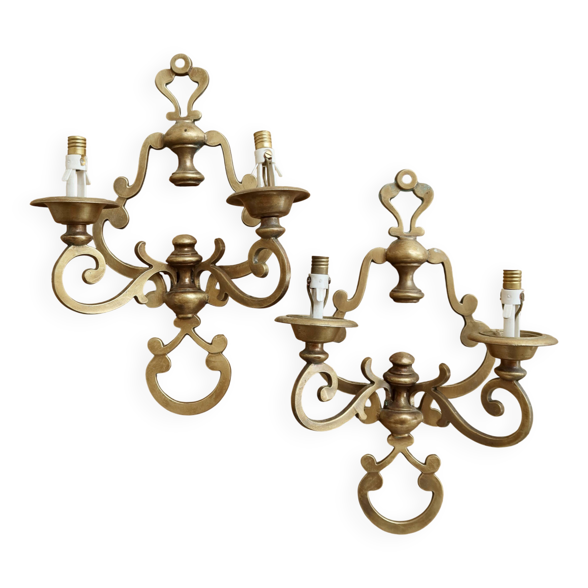 Pair of vintage brass wall sconces - 2 arms - Classic style