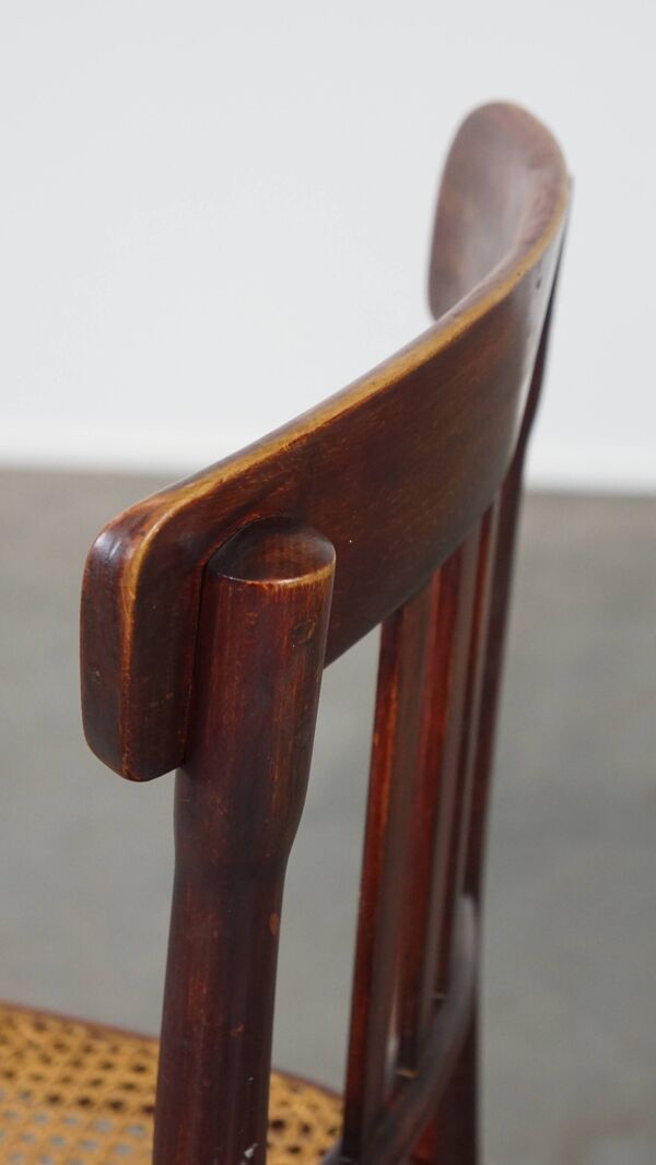 Chaise de bistrot originale vintage design Thonet avec assise mate