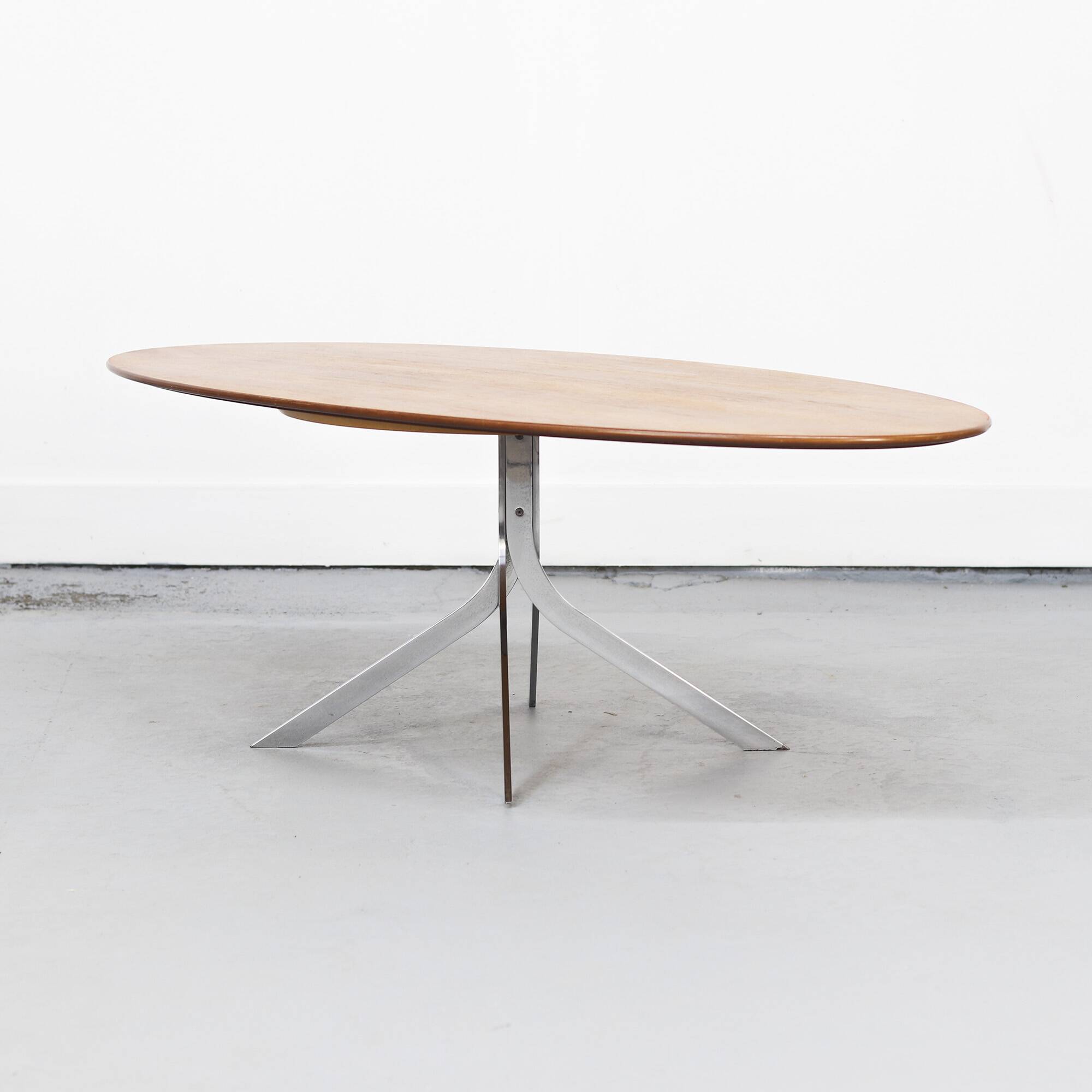 Vintage Mid-Century Design Modernist Coffee Table