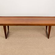 Grande Table basse, ou banc, Danoise en Teck par Peter Lovig Nielsen 1960.