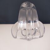 Empty cup crystal pocket