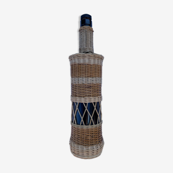 Bottle "porto cruz" in rattan