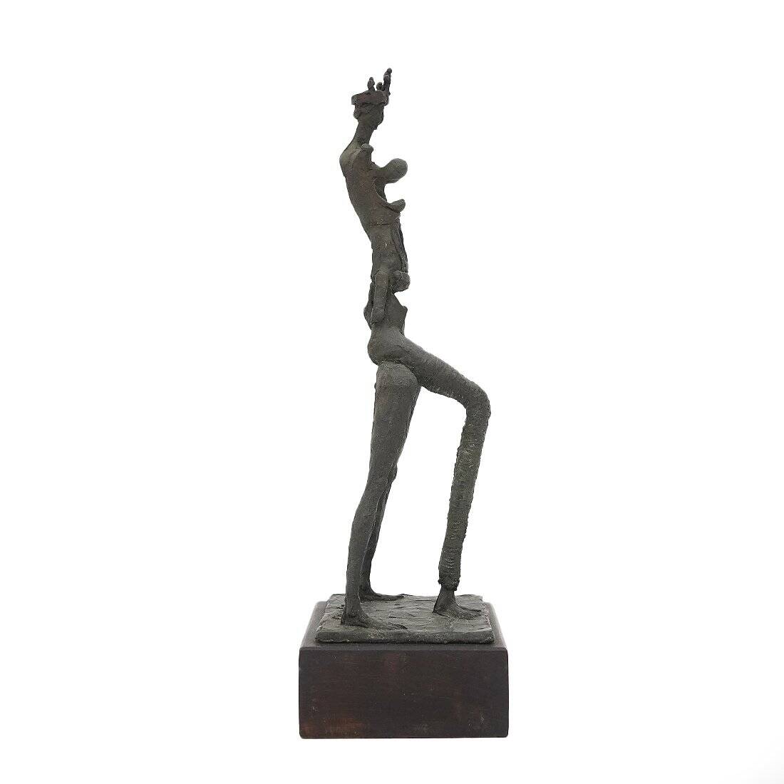 Bronze sculpture of the Queen by Aldo Greco, 1960s.