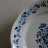 9 dessert plates in Chauvigny porcelain