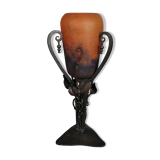 Daum, lampe de table art-déco fer forgé tulipe verre signée sb