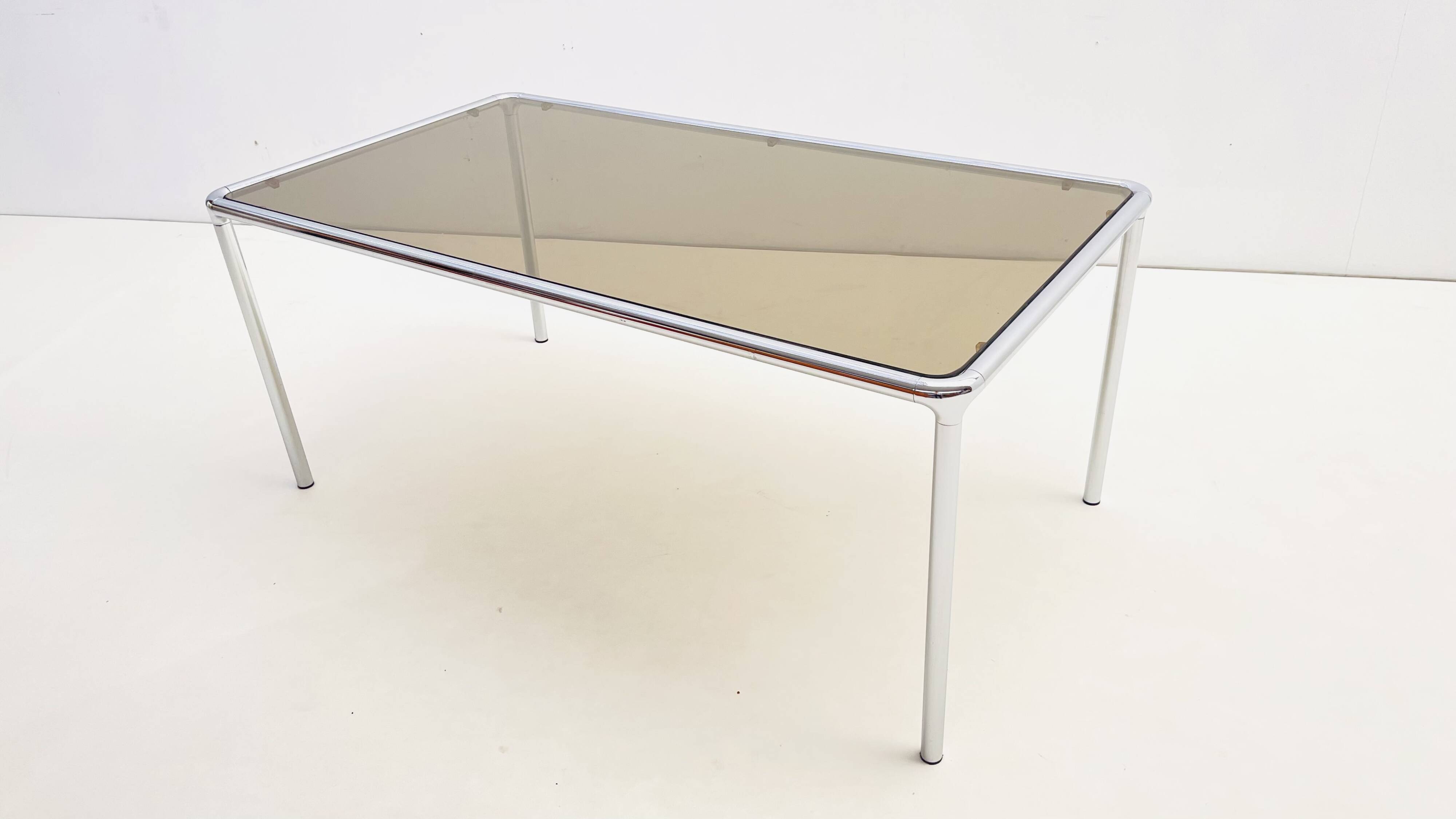 Etienne Fermigier - Dinning table in chrome and smoked glass