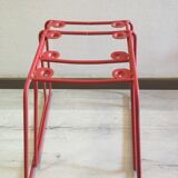 Red muuto "visu" chairs with sled base