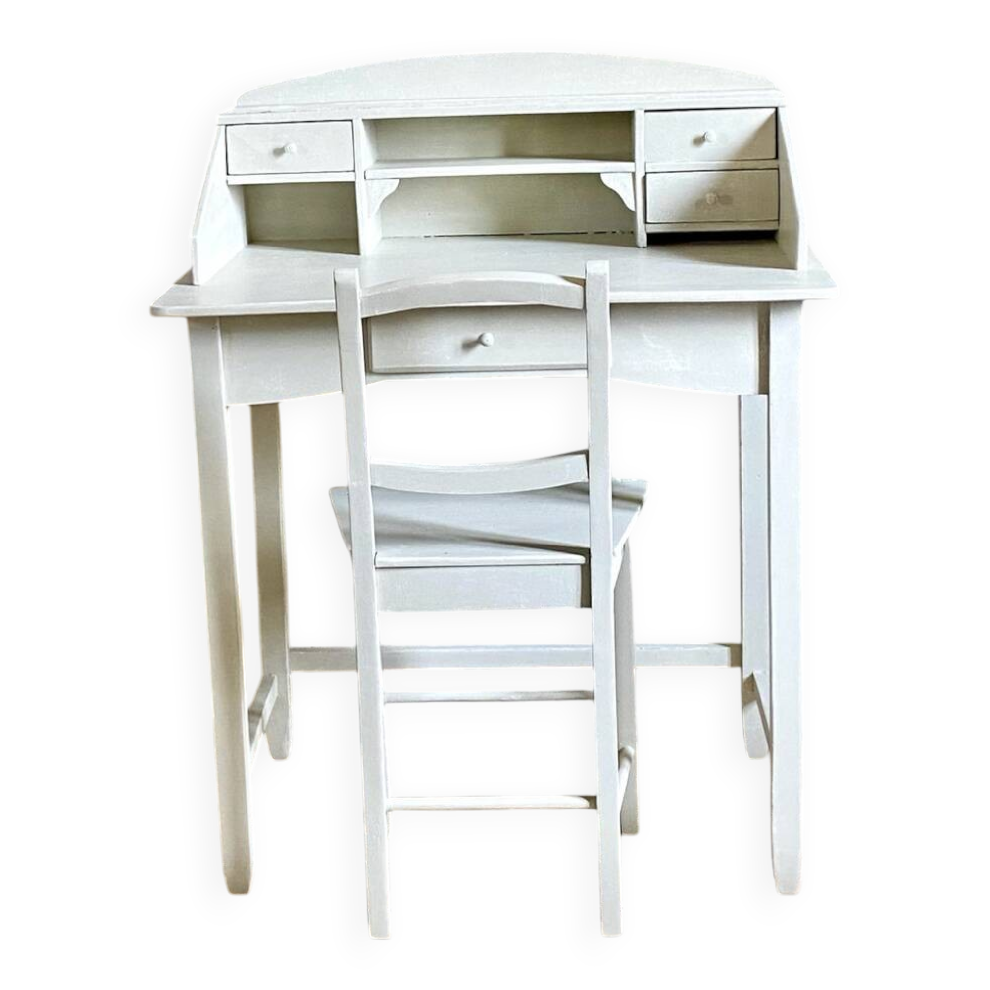 Children's desk and chair