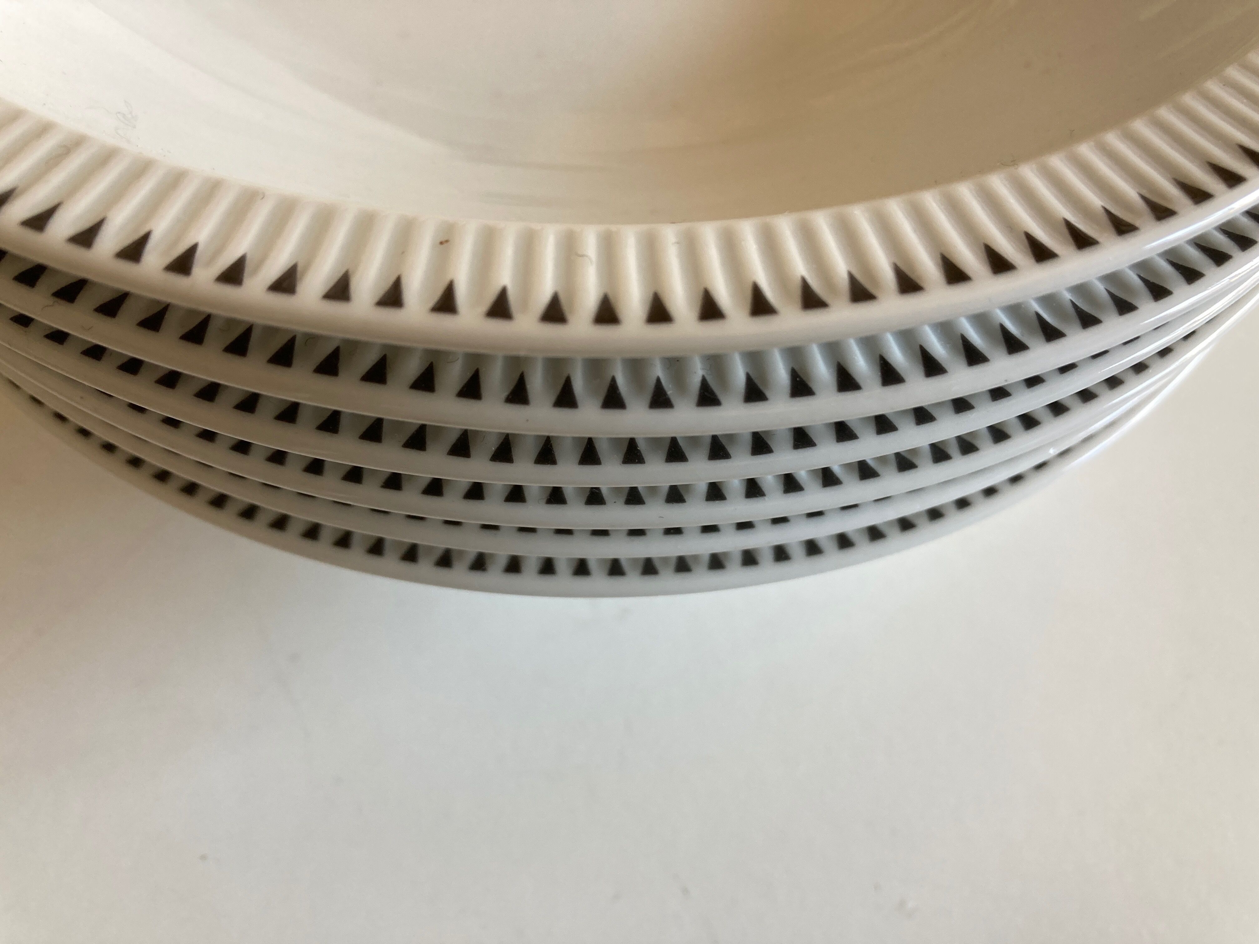 Set of 6 plates cap mid century neo classic Scandinavian 1960