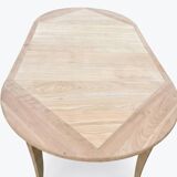 Extendable table in cherry wood