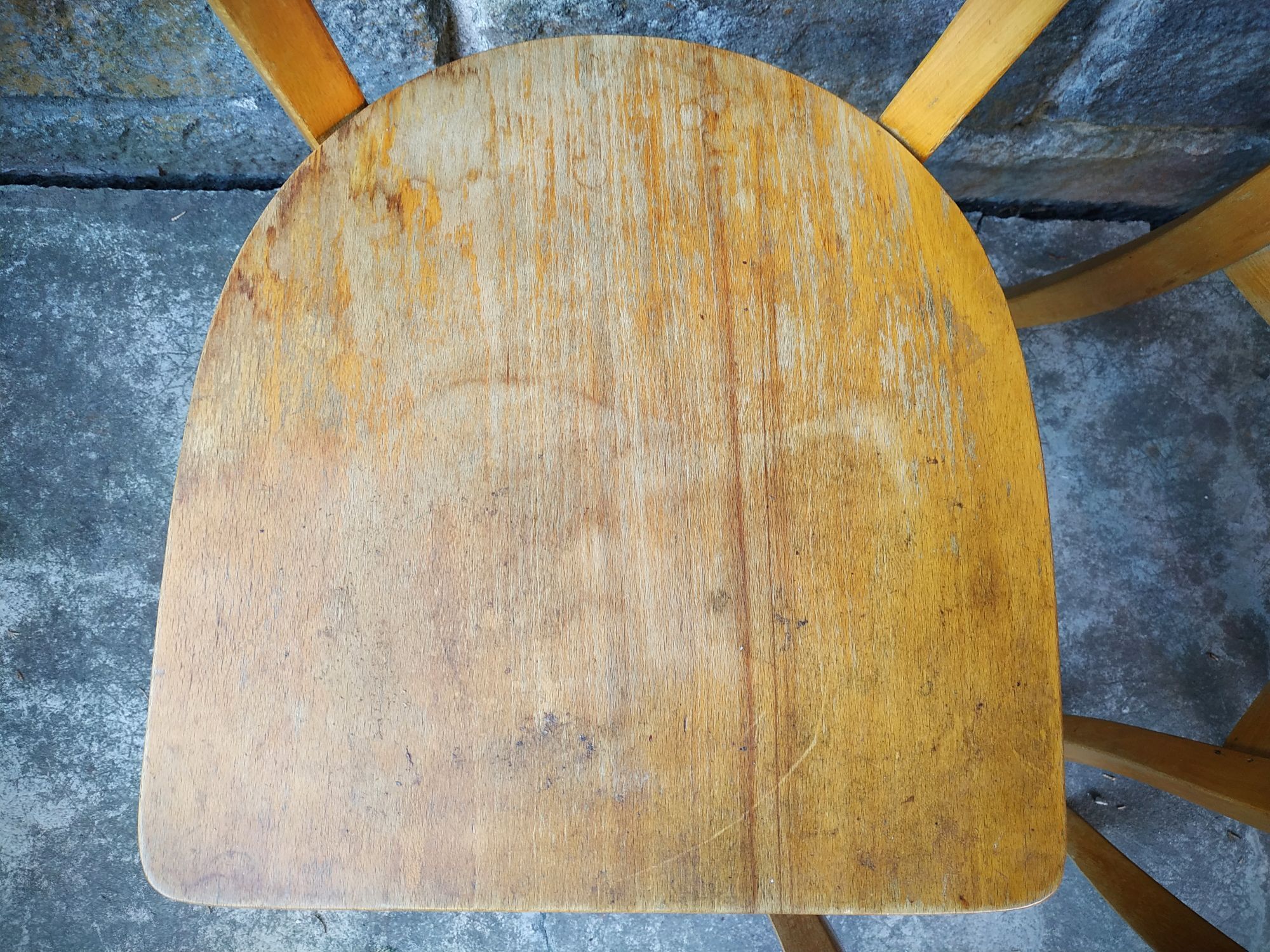 Série de six chaises bistrot Luterma