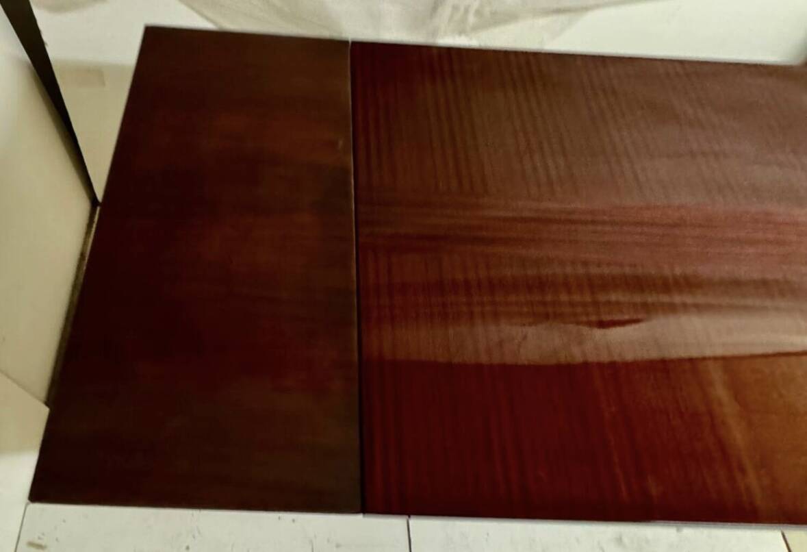 Table vintage extensible estampillée