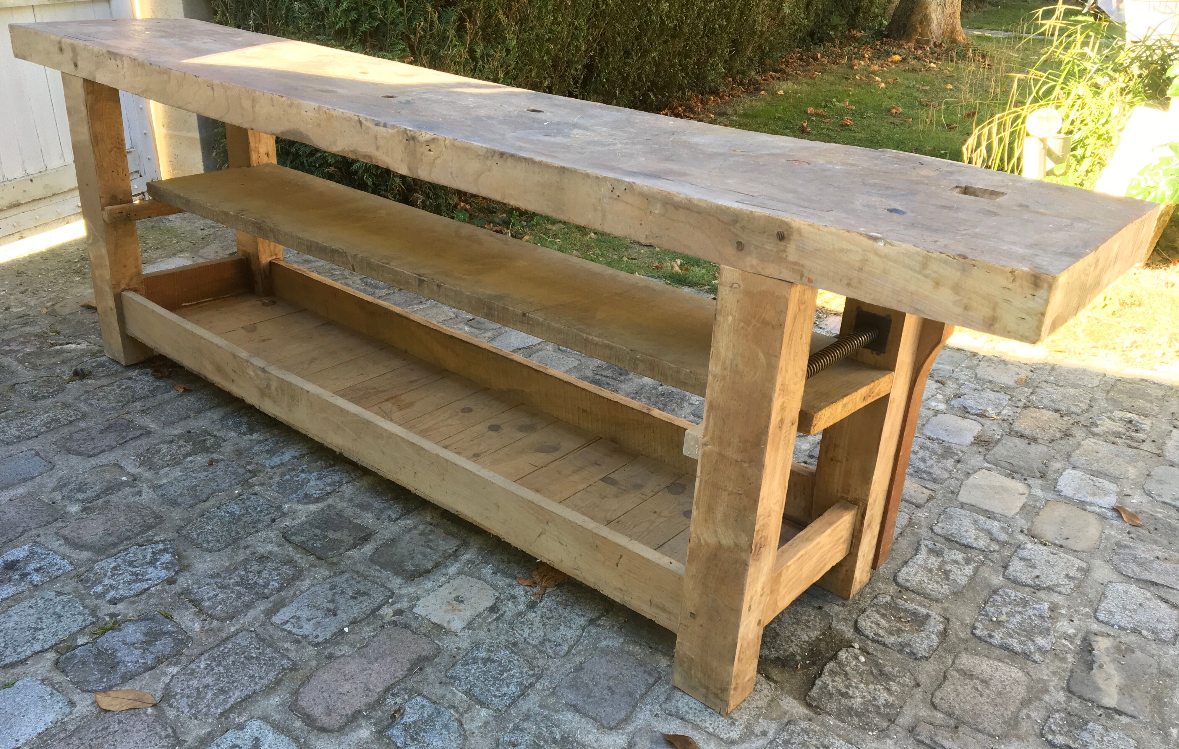 Carpenter workbench