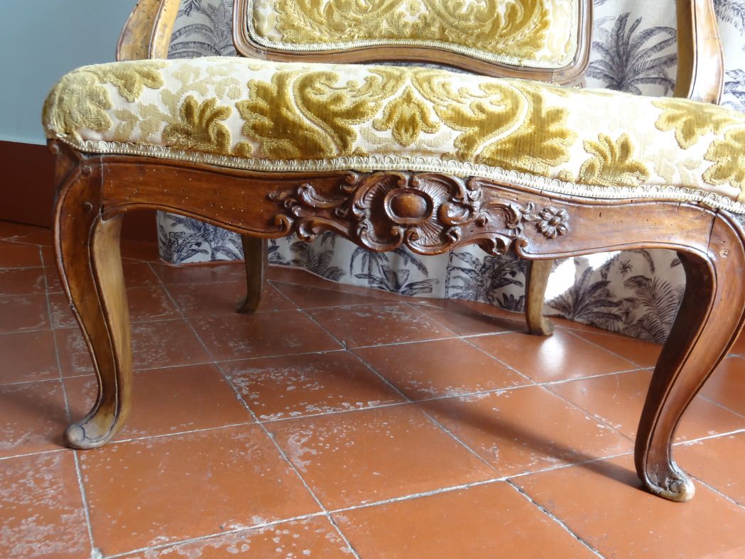 Counterpart of Louis XV period armchairs called "A la Reine"
