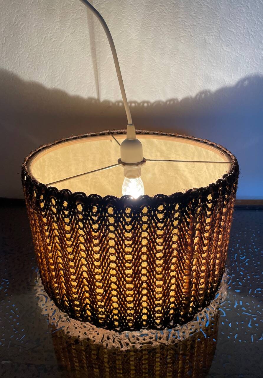 Vintage sisal / jonc de mer pendant light circa 1970's