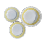 Yellow “FB 37” plates and dish