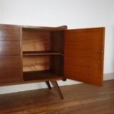 Convenient buffet in oak from the 1950s