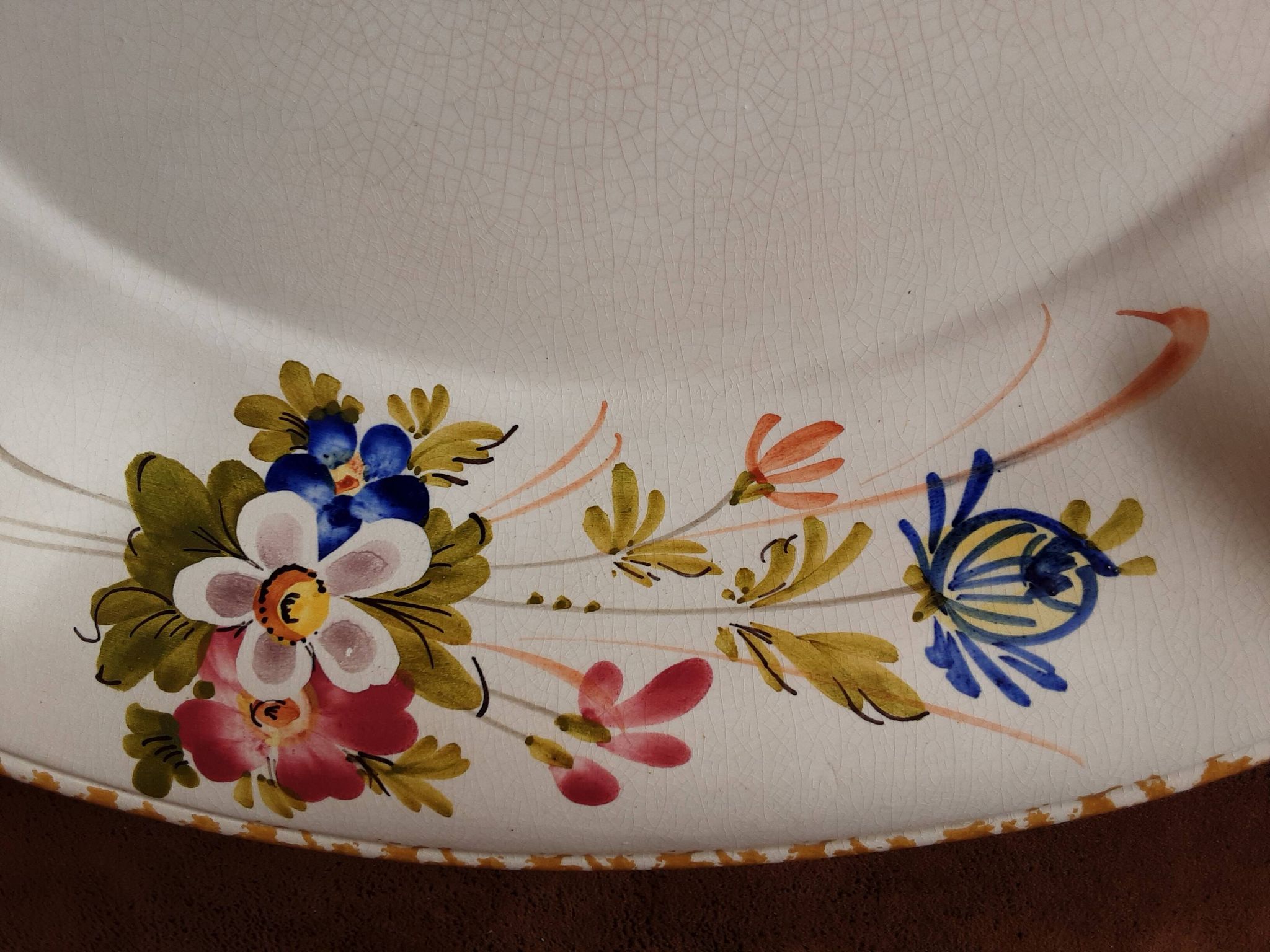 Italian ceramic dish
