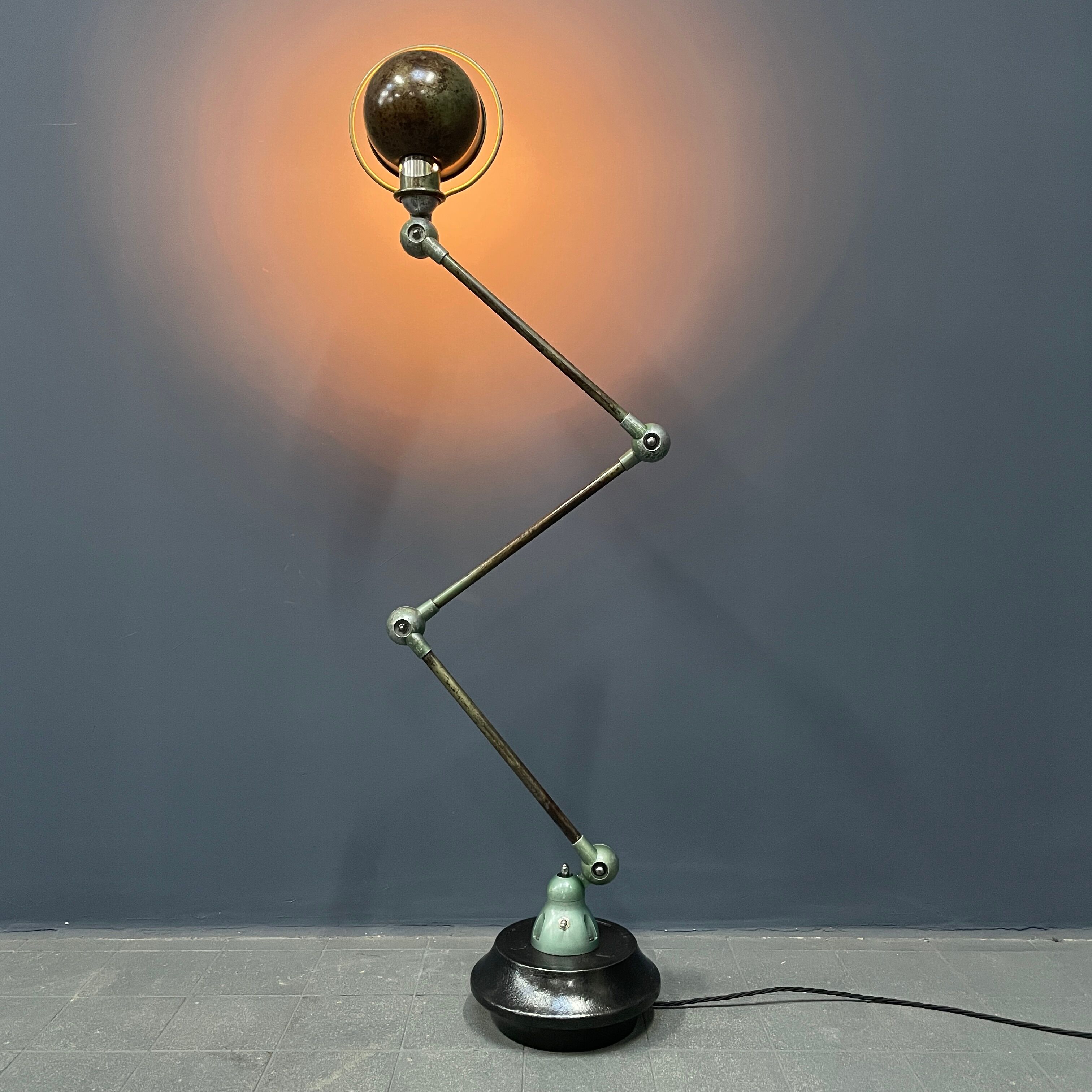 3 arm vespa green patina Jieldé lamp on cast iron base
