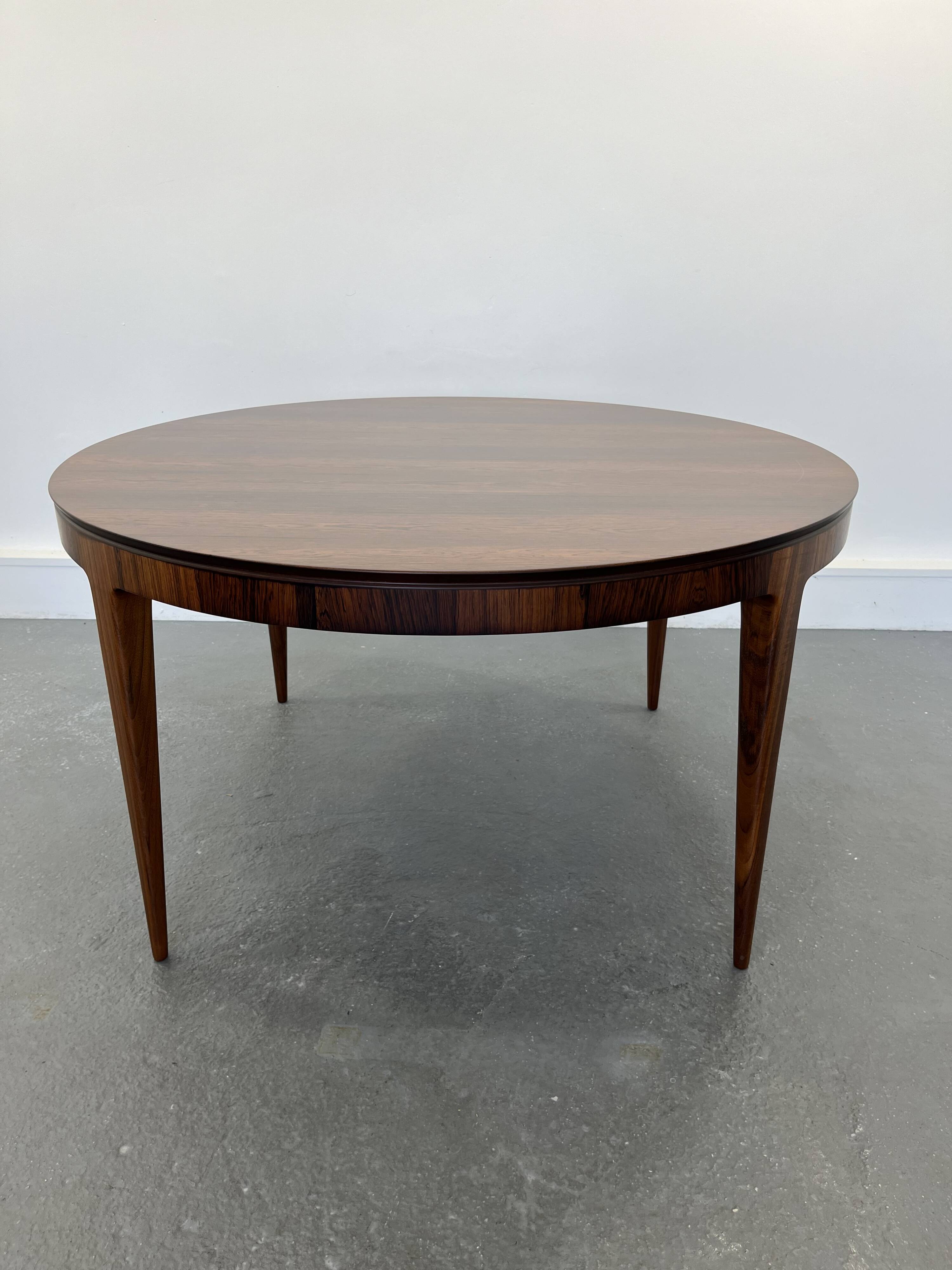 Oval Dining Table in Rosewood by Johannes Andersen for CFC Silkeborg, 1960s