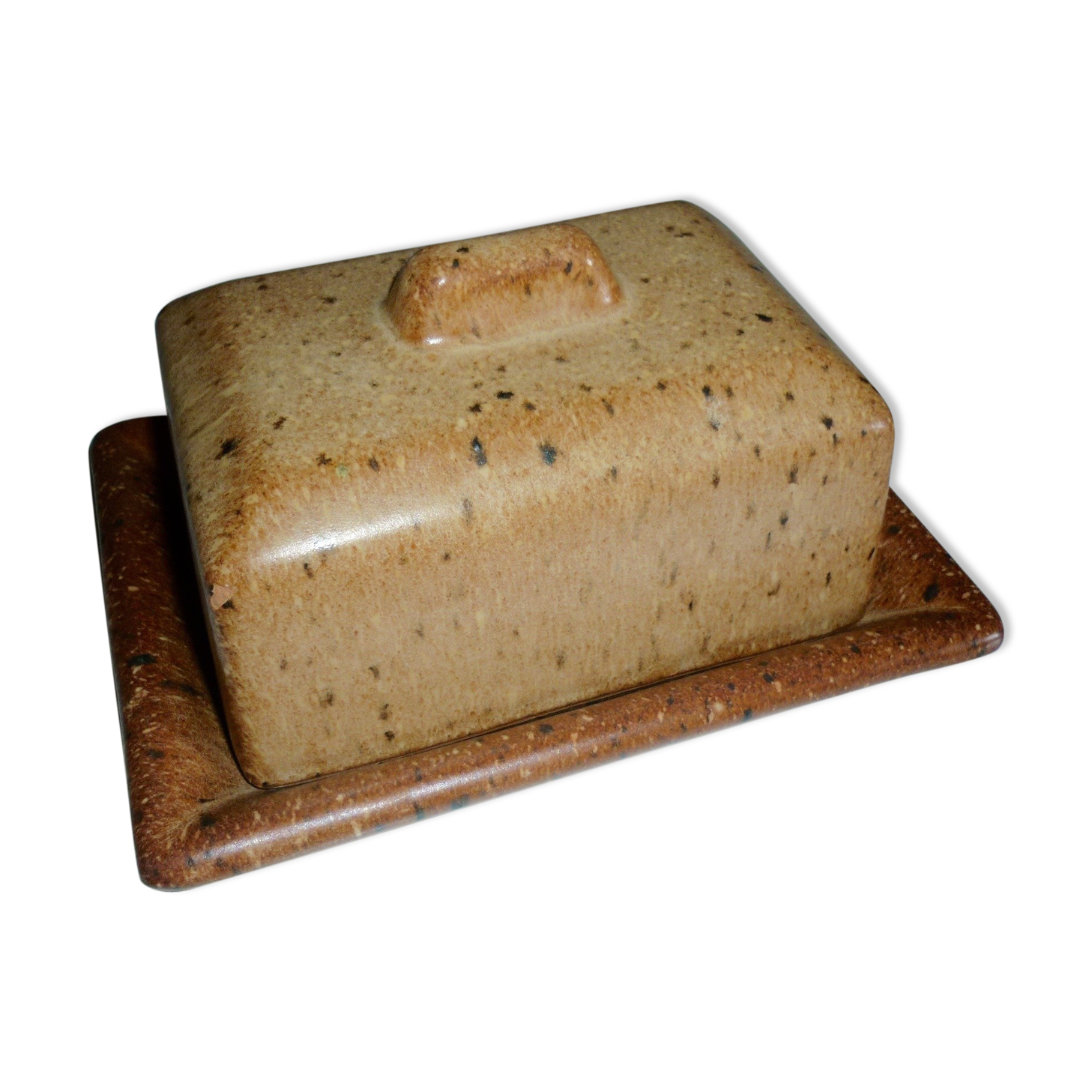 Sandstone butter with lid