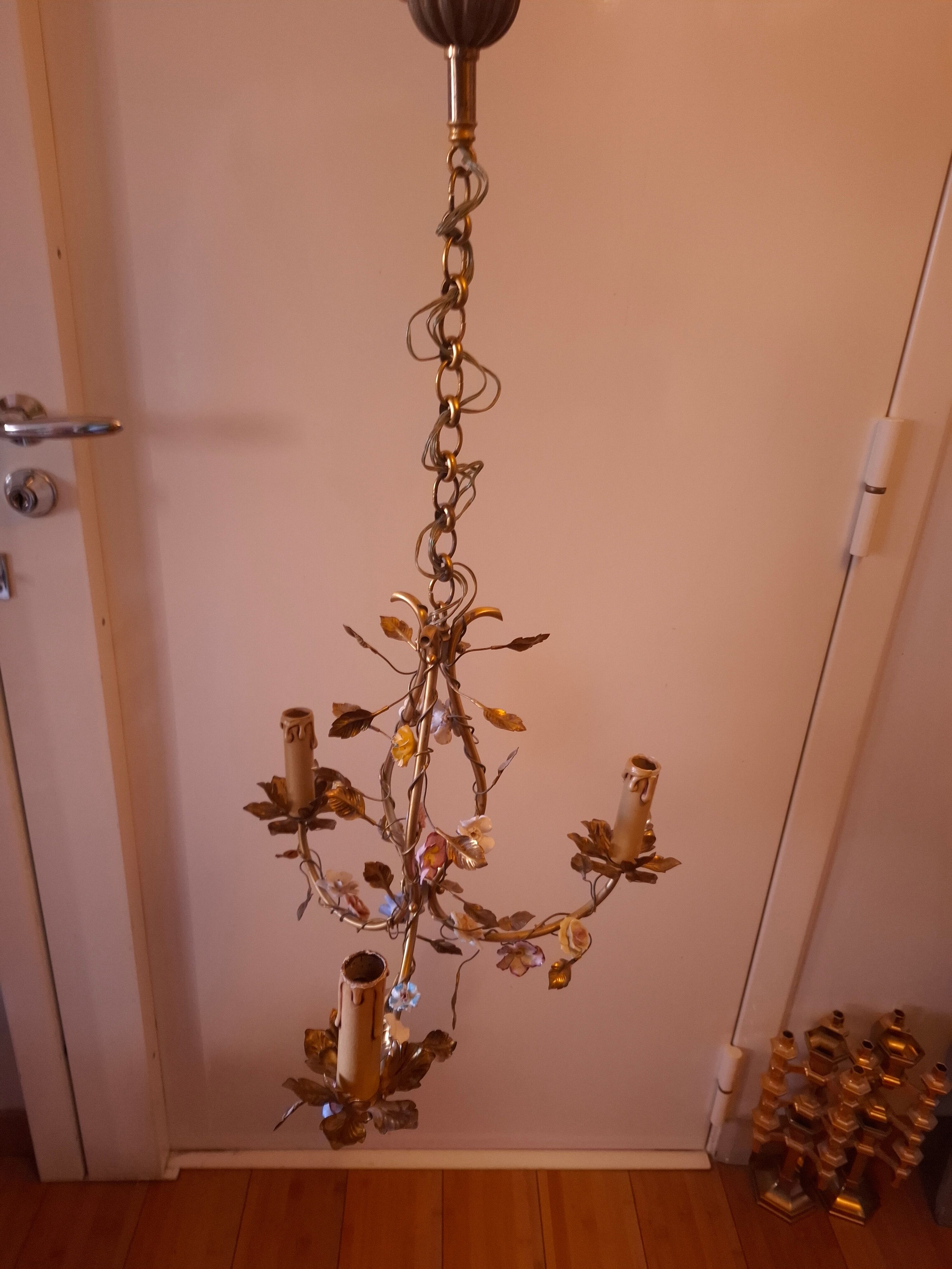 Lustre flower decoration