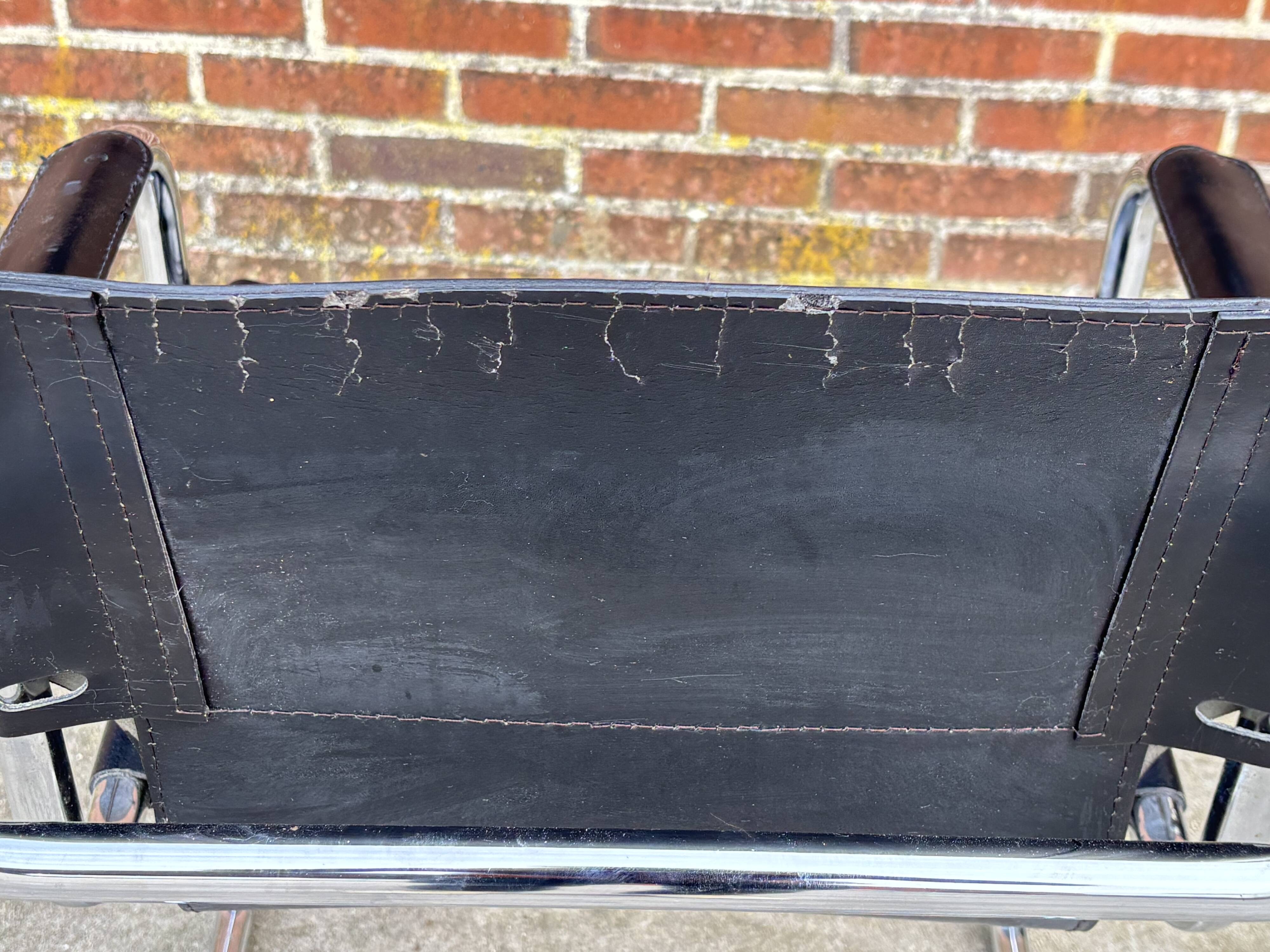 Set of 4 design cantilever chairs black and chrome design made in Italy