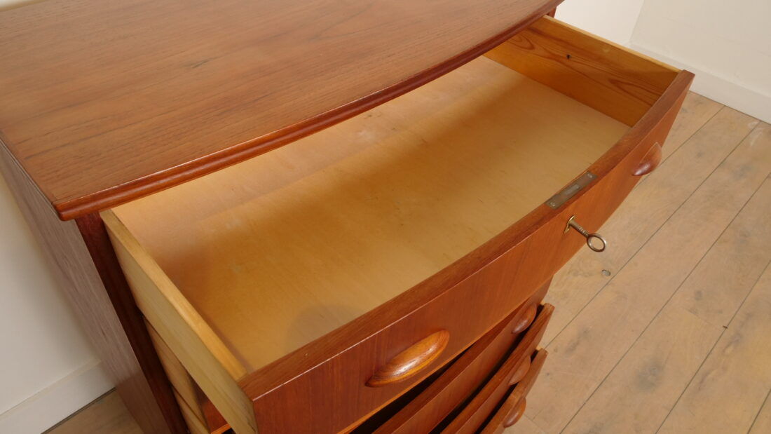Vintage Danish chest of drawers | Teak | 6 drawers | 104 cm