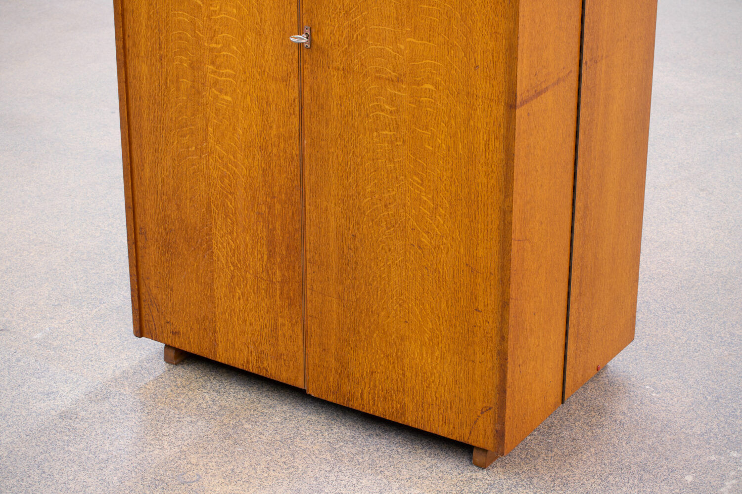 Bureau vintage Magic Box 1960