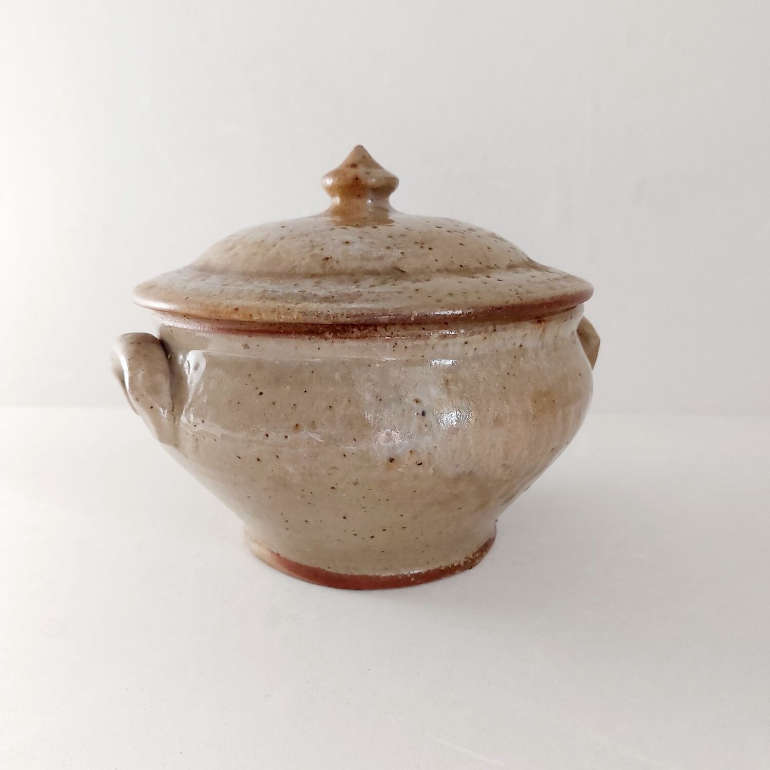 Small glazed stoneware tureen