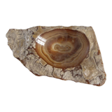 Empty pocket in natural stone