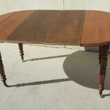 expandable table in solid mahogany
