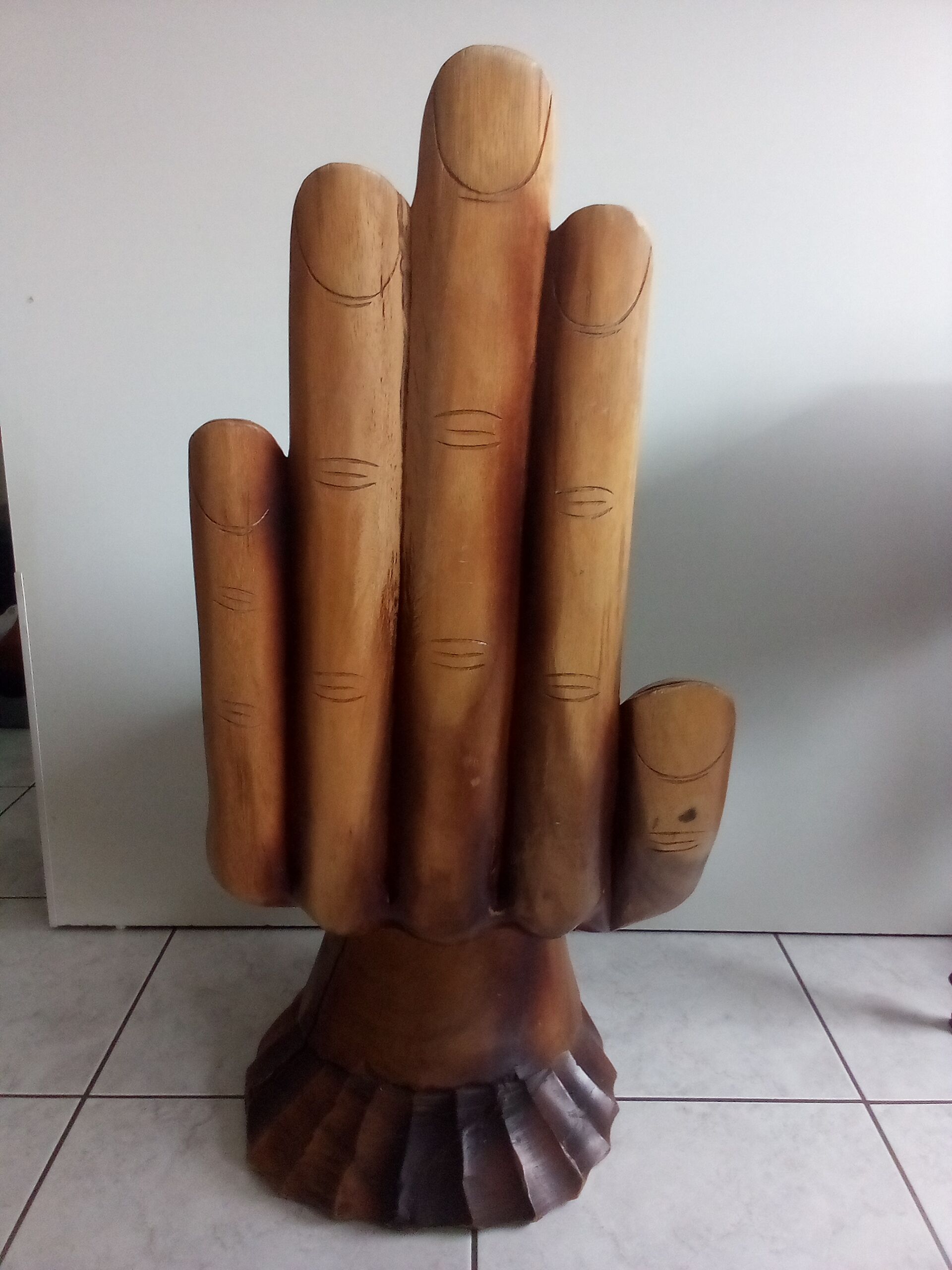 Mahogany chair Buddha hand 60