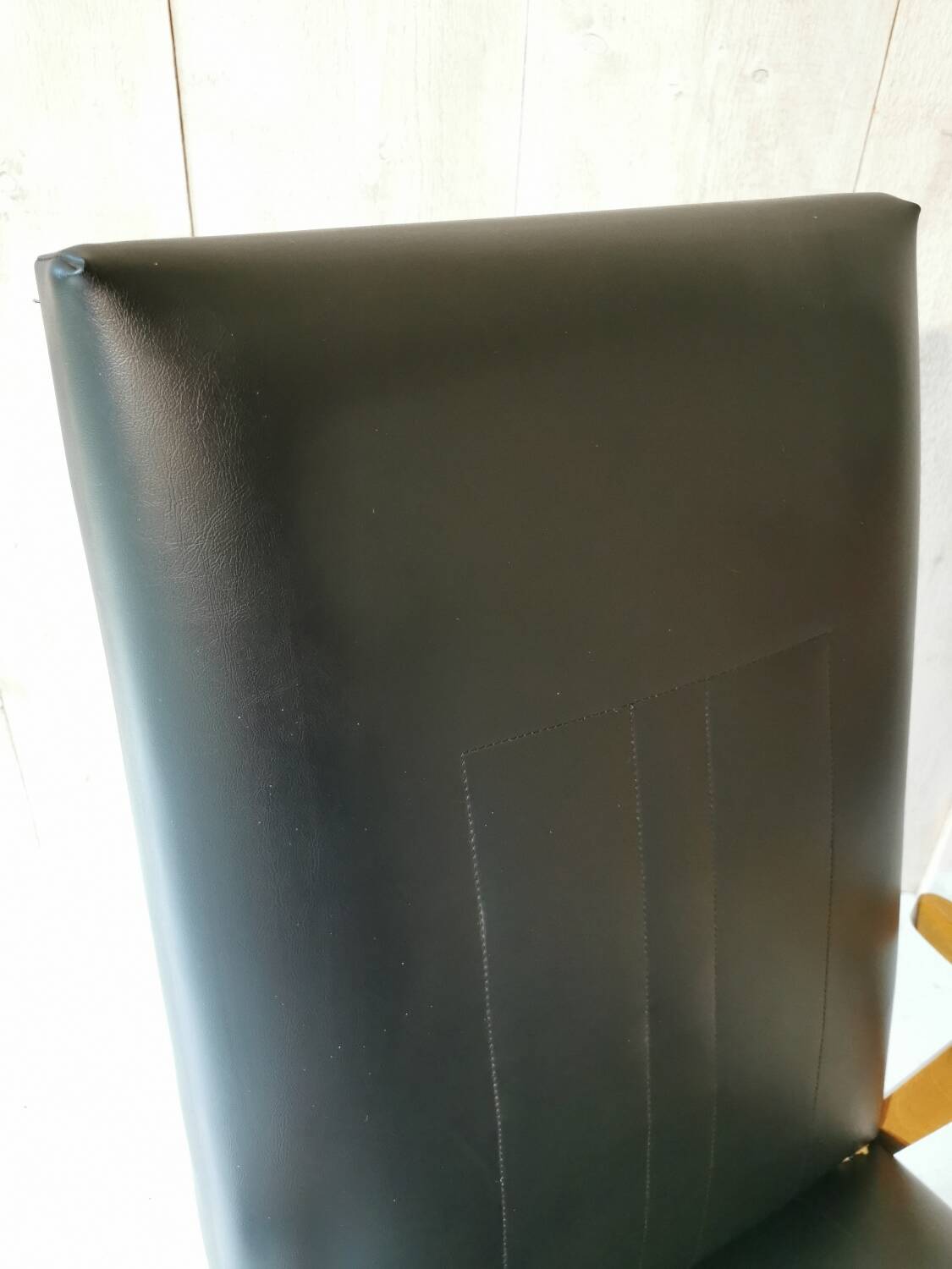 Fauteuil en skaï