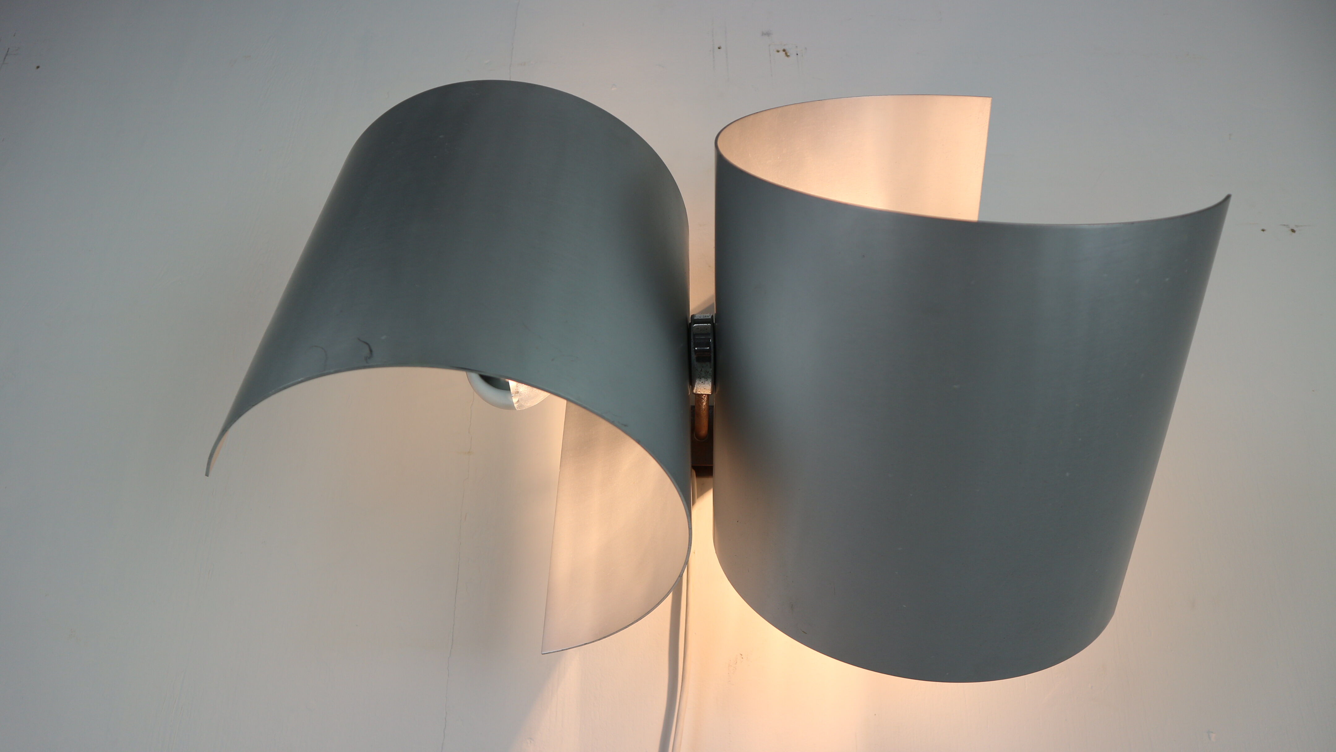 Giuliano Cesari Silver Wall Adjustable Lamp for Nucleo Sormani, 1960 Italy