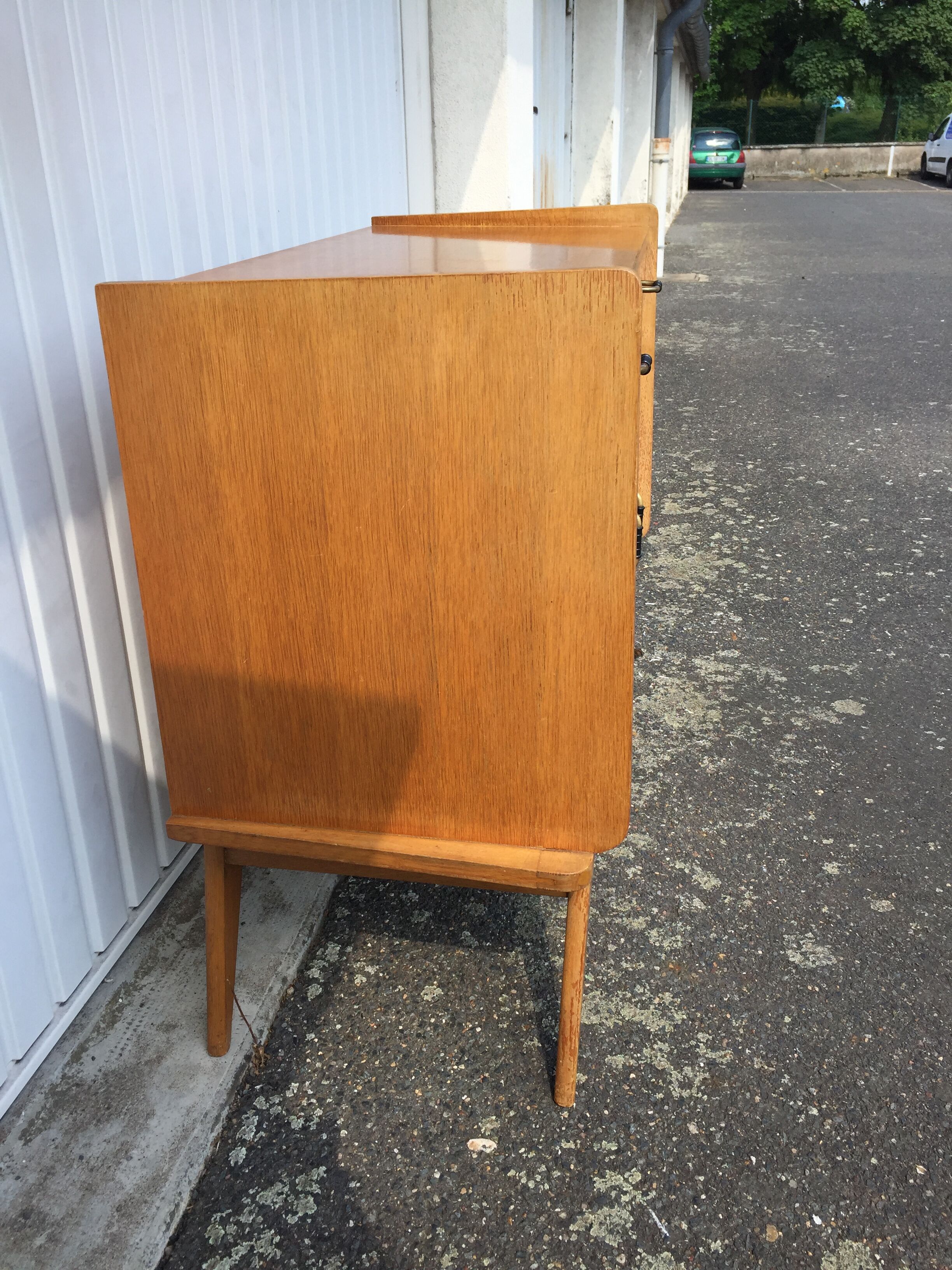 Vintage dresser with compass foot